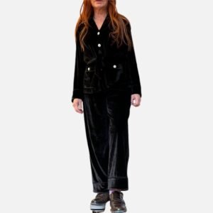 Samt-Pyjama uni Schwarz mit Gürtel und Perlmutknöpfe